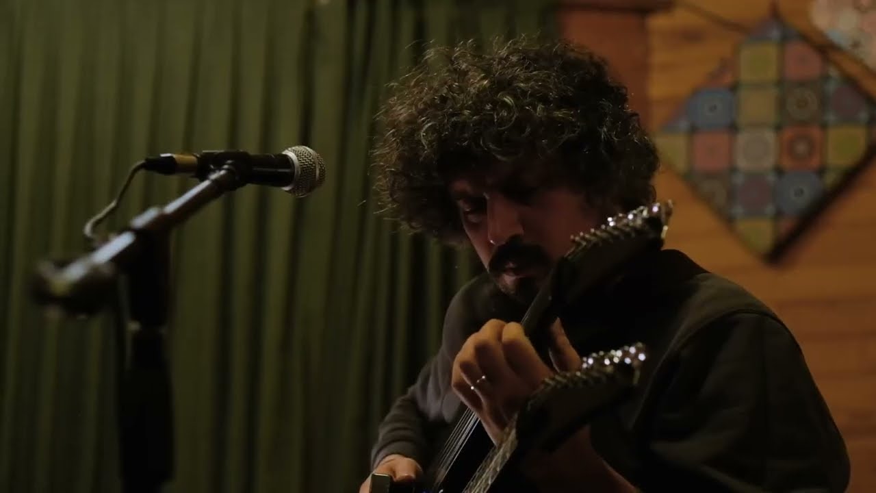 Volkan İncüvez - Gülyüzlülerin Şevkine Gel/ Mandala Studio Karaburun  Çember Formlu Odyofil Konser 6