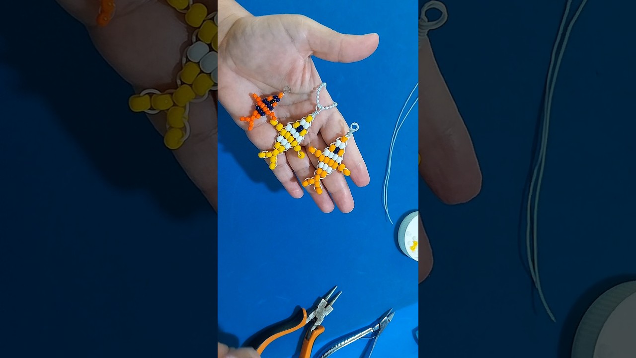 Como fazer chaveiro peixe de miçangas 