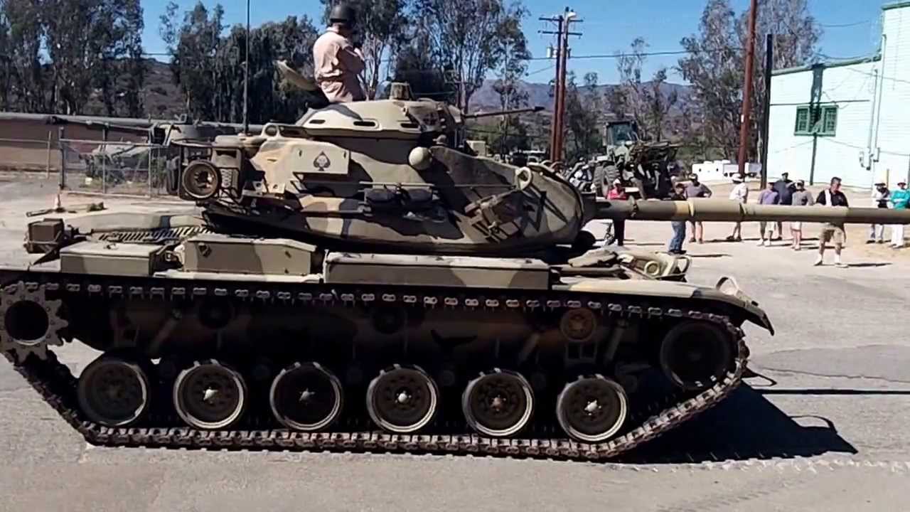 M60A3 MBT with M49 Refueller