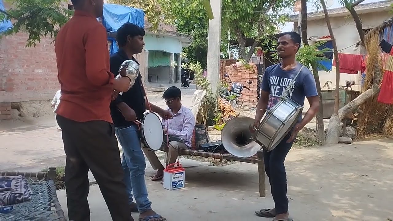 देखा है पहली बार साजन की आँखों मे प्यार  साजन पिलम् का गाना