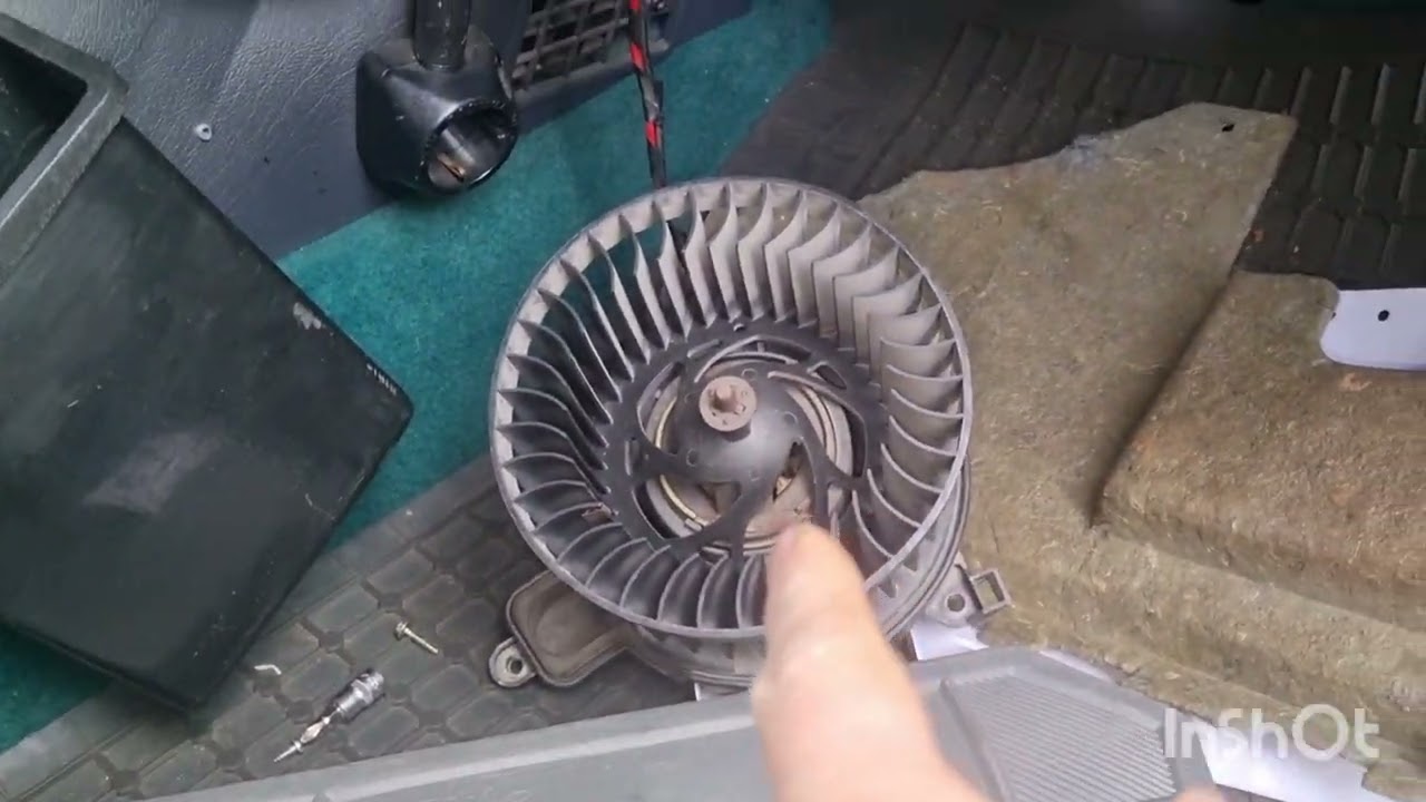 First gen Citroen Berlingo blower fan resistor replacement