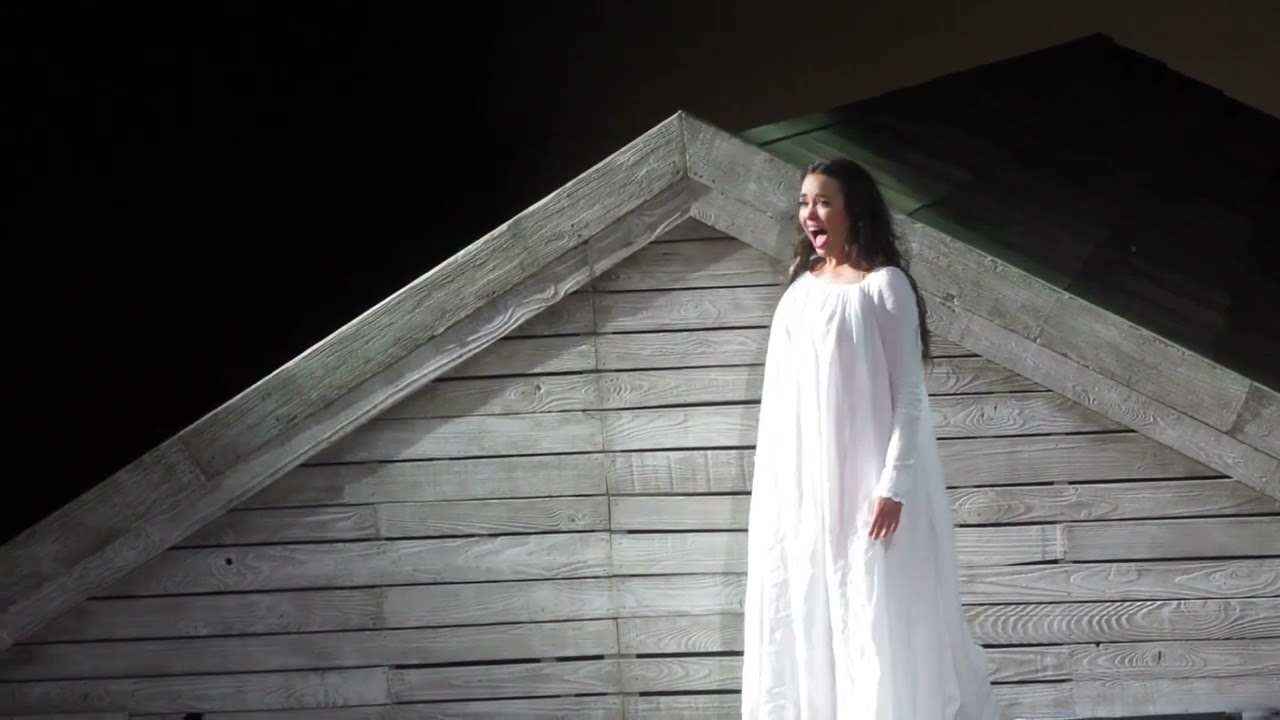 Nadine Sierra, 'Ah non giunge', La sonnambula (Bellini)