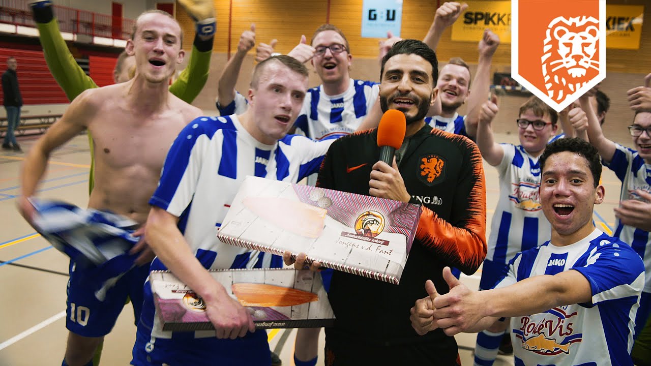 MAG IK MEETRAINEN? TOUZANI op URK