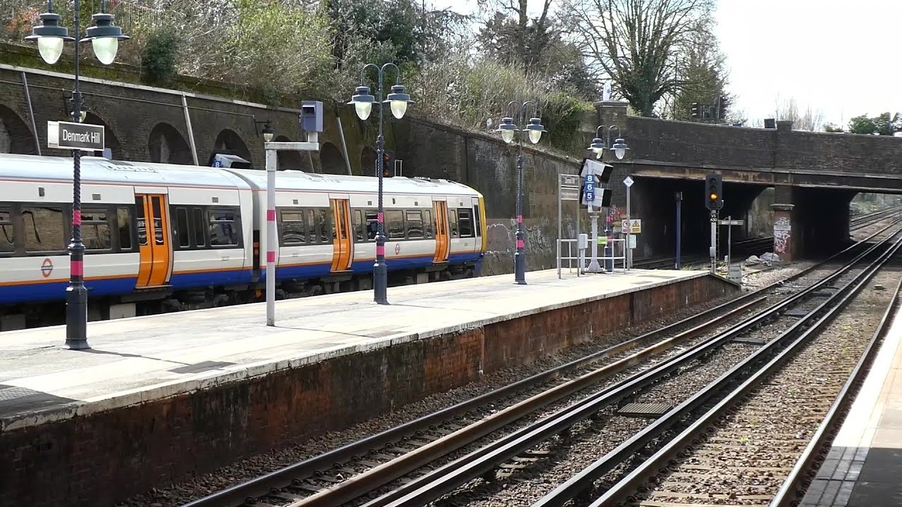 Trains at: Denmark Hill, 18 March 2019