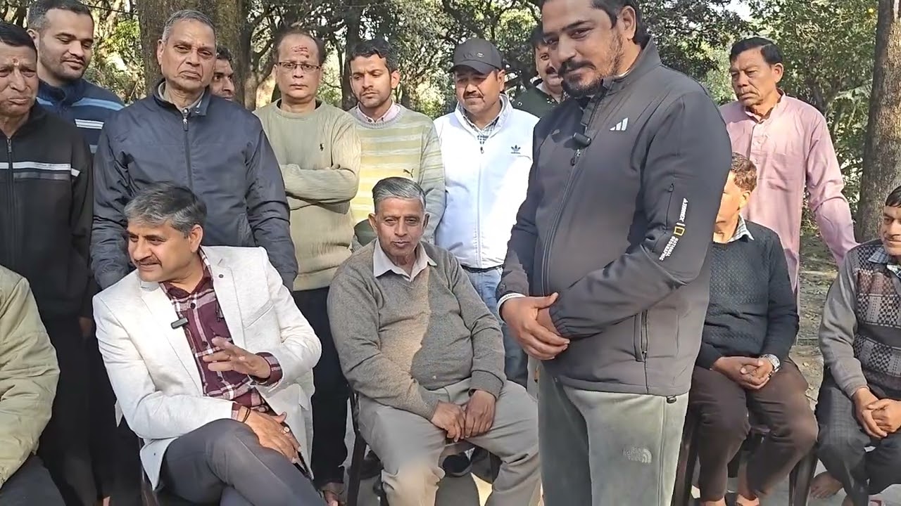 #Viral #Video #Everyone #mla #Saab #Visit #Temple
