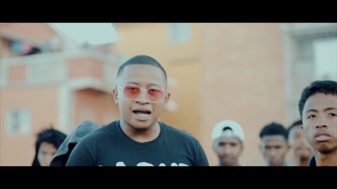 ZAKAI - LOHAMBOTO ( clip officiel) by Tanjona ANDRIAMAHALY
