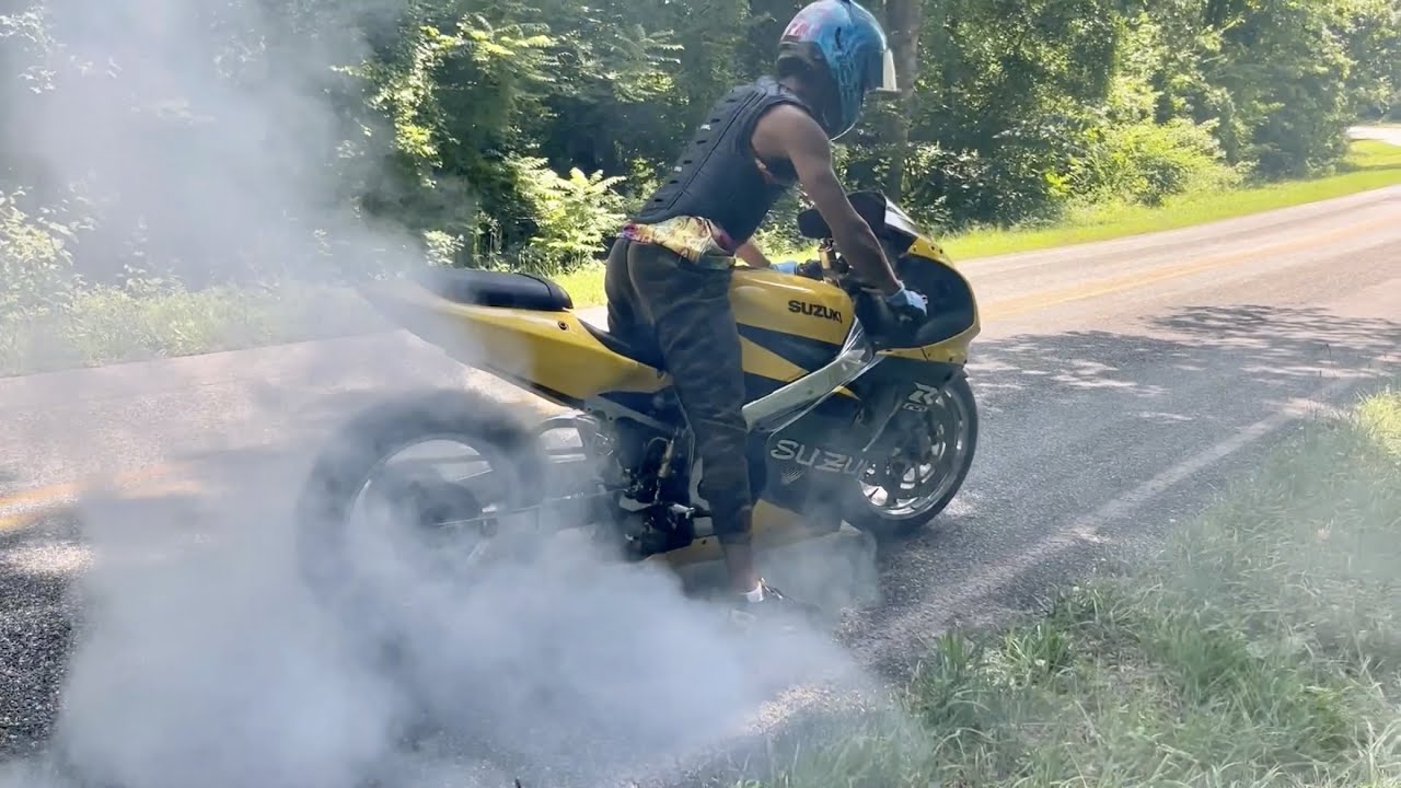 🚦GSXR750 Straight Pipe FULL THROTTLE