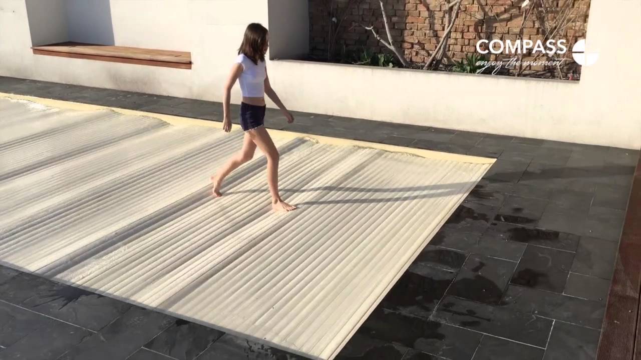 Slatted pool cover - Compass Rollo Cover