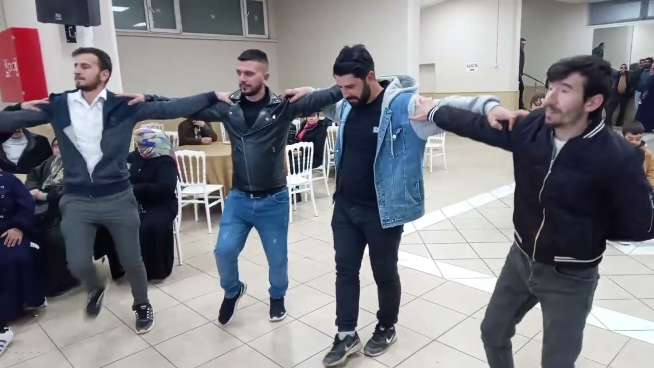 Turgut Aslan düğünü Zurnacı Ufuk Bedirhanoğlu davulcu Selahattin Erden 