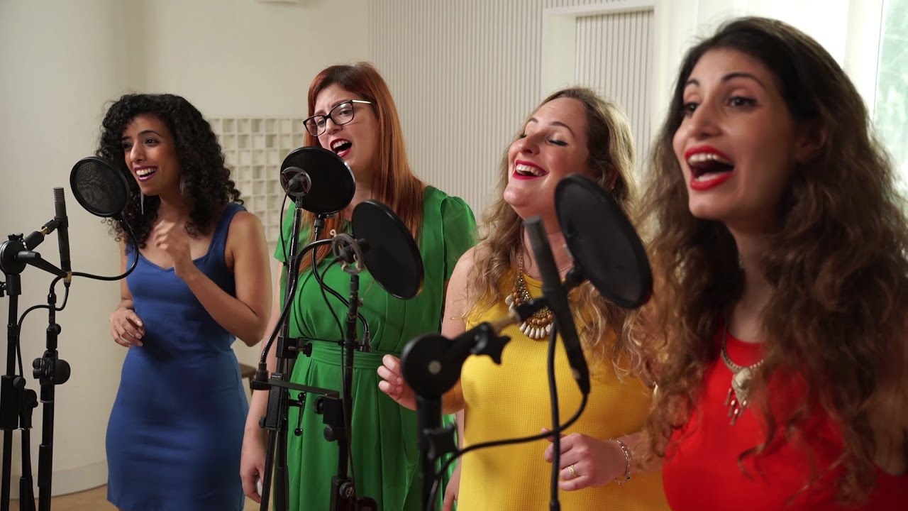 סמבה ברגל שמאל - אוסף פרטי (מופע פסנתר)