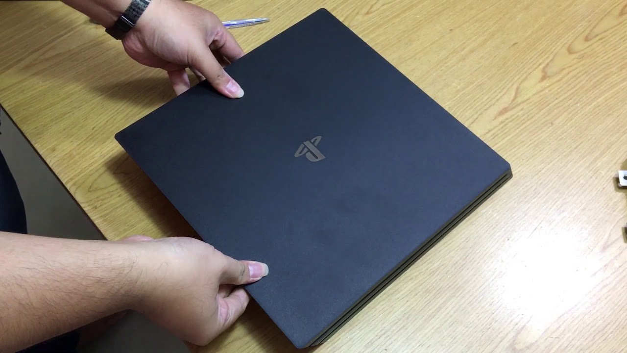 Hướng dẫn cài đặt SSD cho máy PS4 Pro