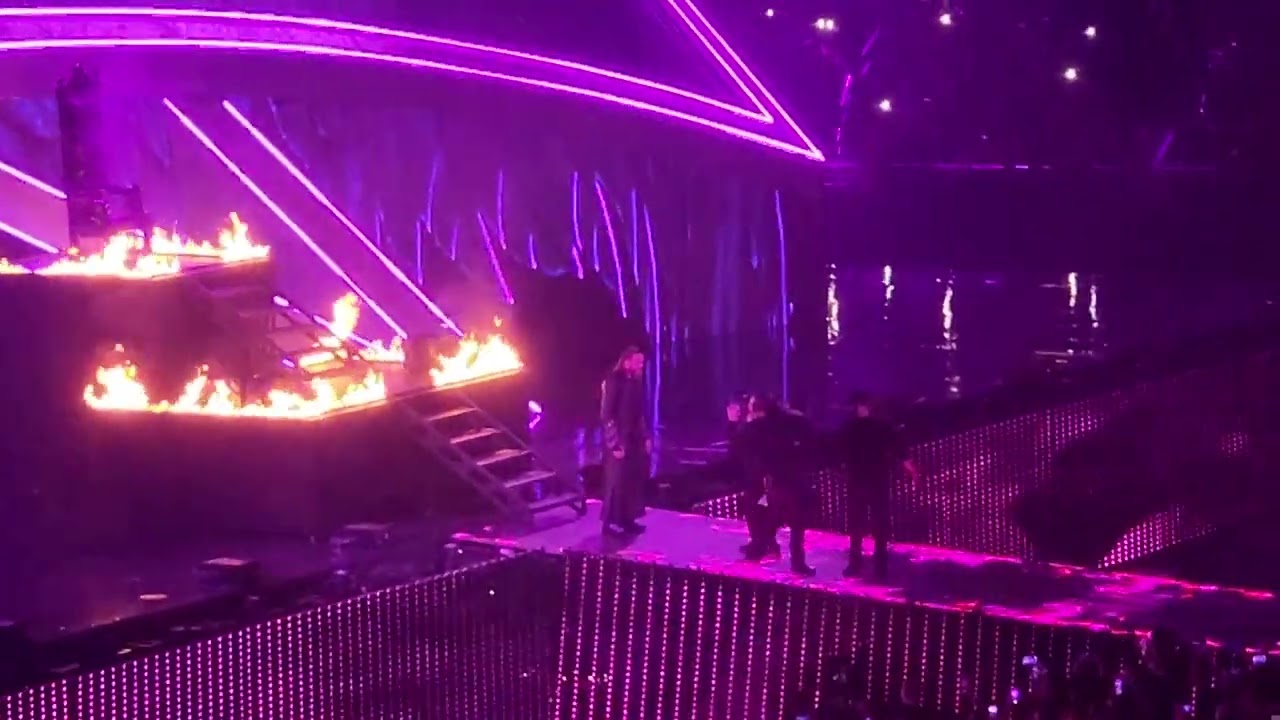 EDGE Entrance LIVE at WrestleMania 38 in Dallas, TX!