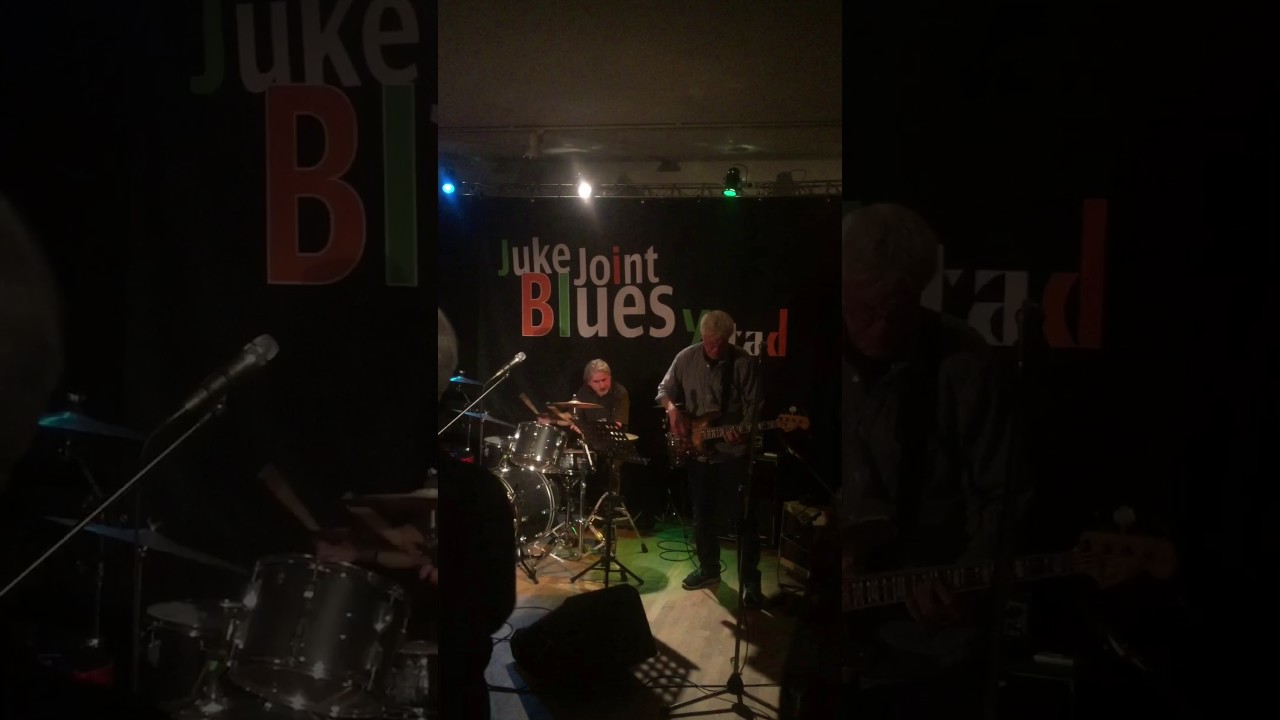 Blues for Tarantino (composed by J. Åsling)