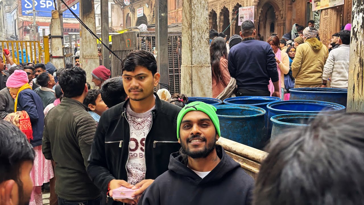 Finally Banke Bihari Ji Ka Darshan Ho Gaya | Vrindavan vlog PART 2