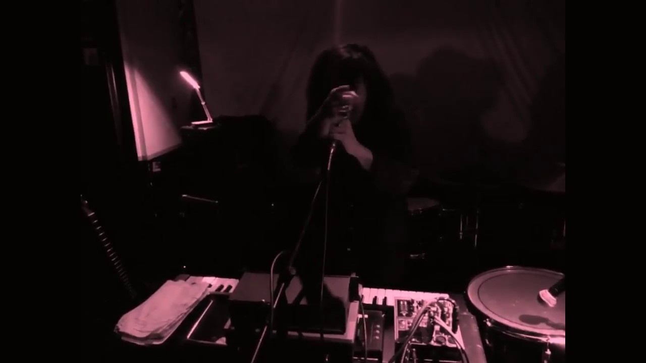 Maria Violenza - Sbirri Reprise (Live @ Radio Blackout)