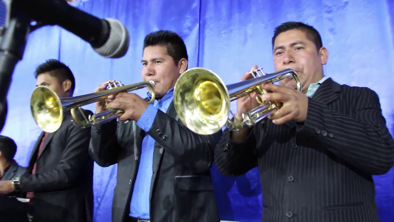 Cantante Carlos Ortiz Video en Vivo Vol, 13///Son muchas las Aflicciones