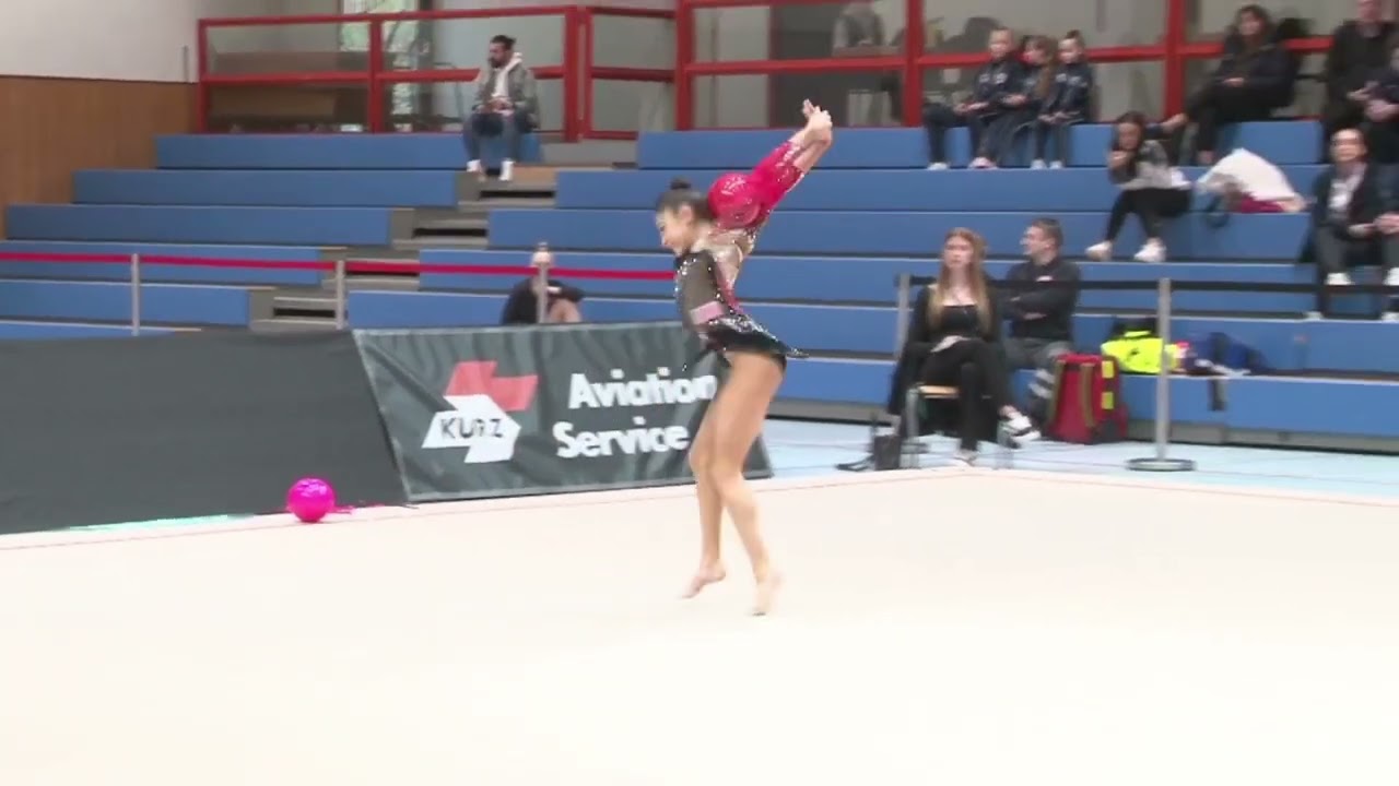DE LA ROSA Natalie (USA) BALL 21,35 - Gymnastik International 2025