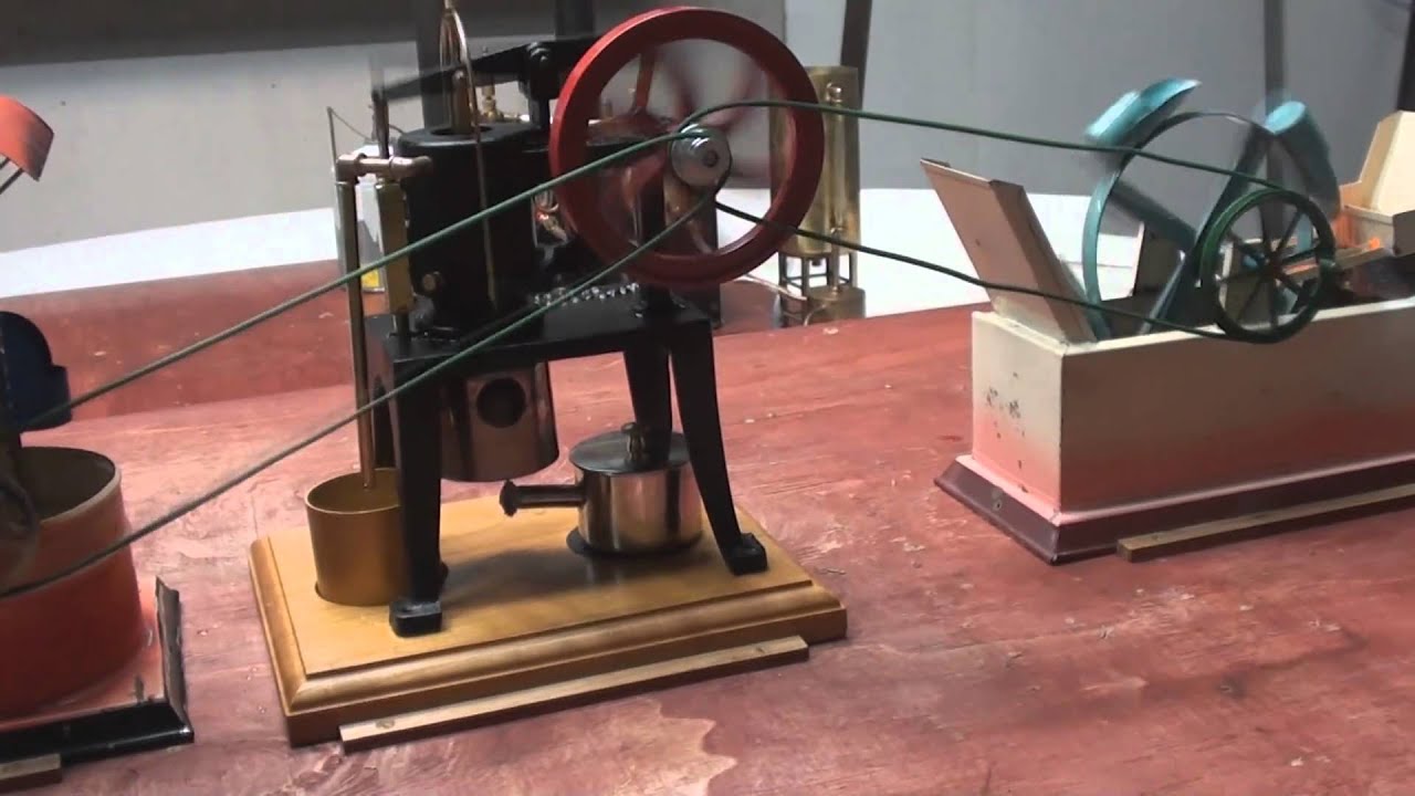 Rider Ericsson Hot Air Pumping Engine , Waterwheel & Bucketwell.wmv