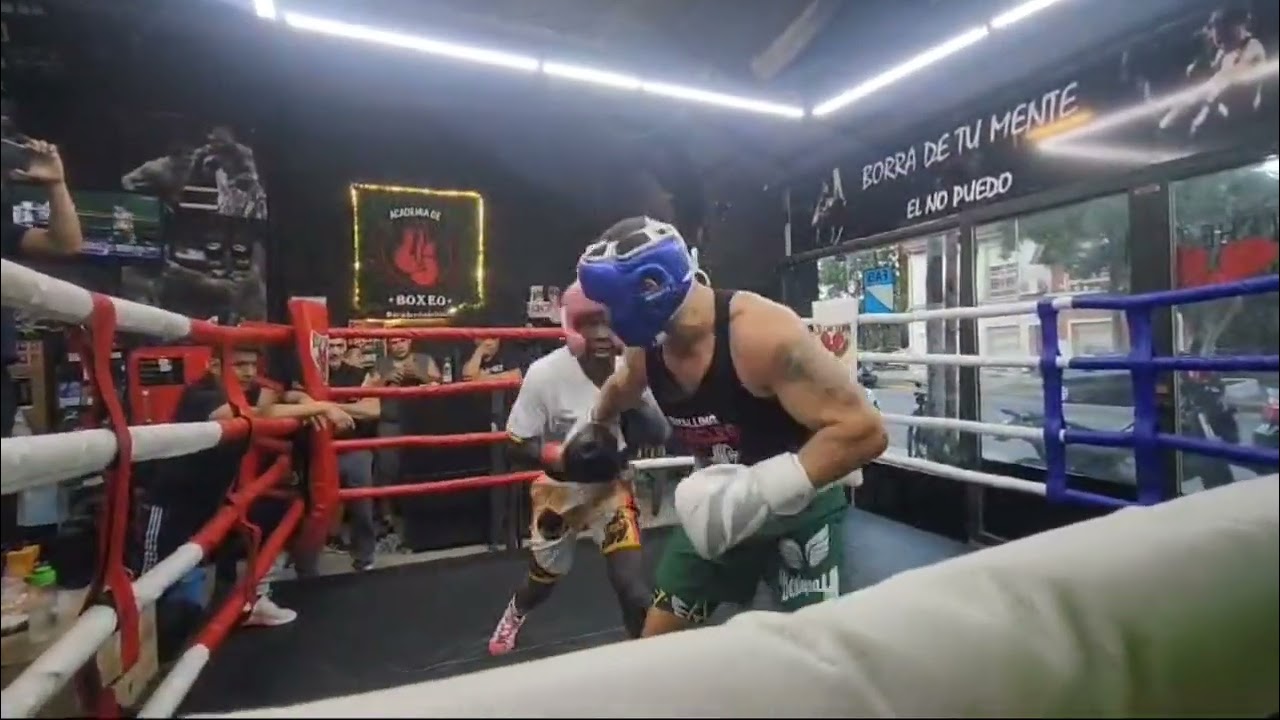 TOUBA BAMBA NIANG VS MARAVILLA MARTINEZ (GUANTEO)