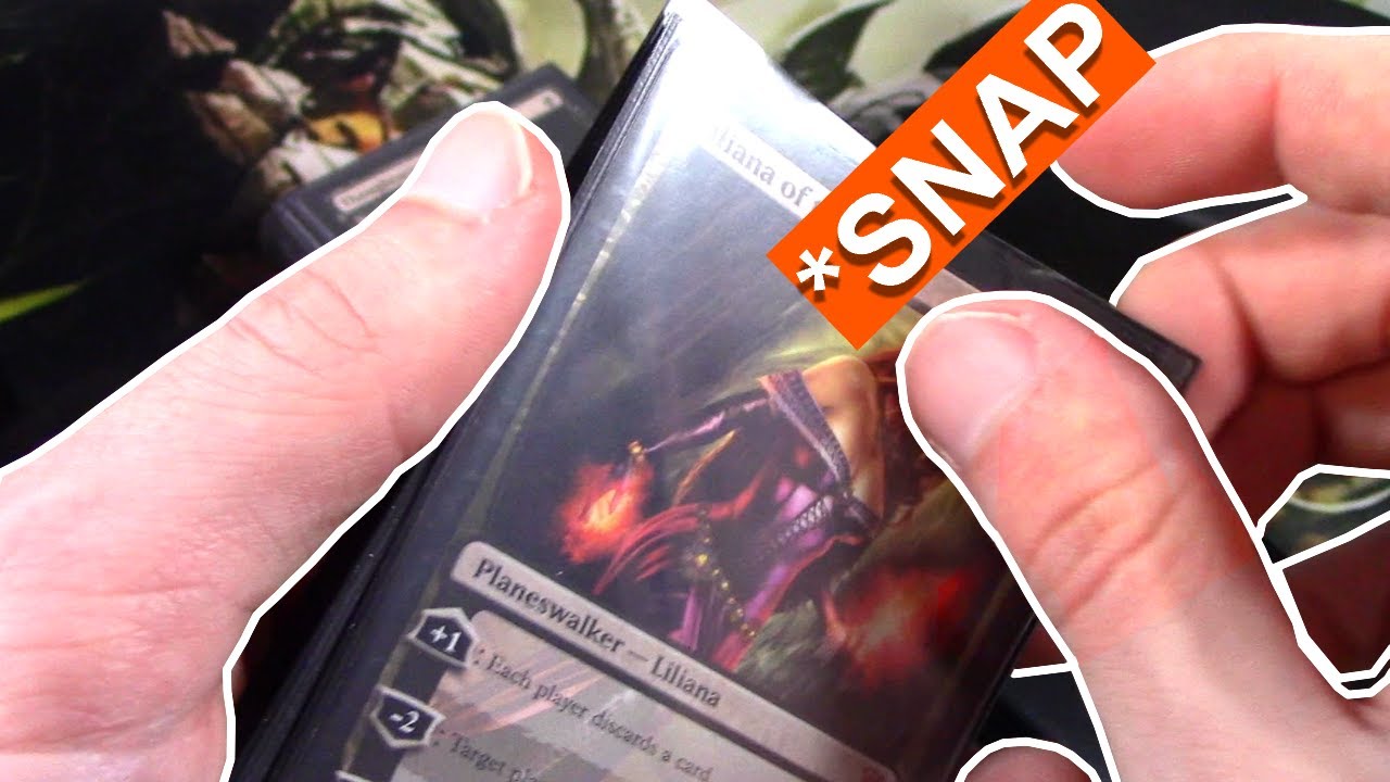 [MTG ASMR] Snapping Magic the Gathering Cards