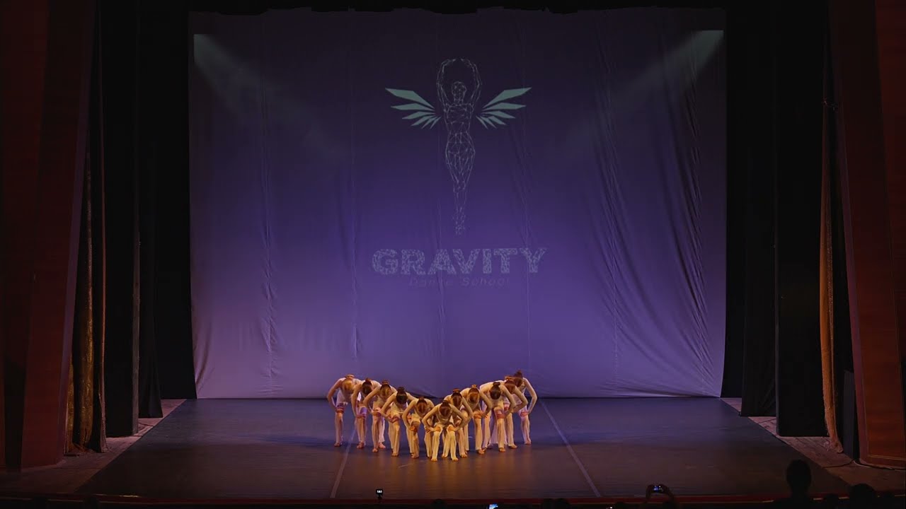 Contemporary dance pro ~Воїни світла~ хореограф-постановник Вероніка Махлай