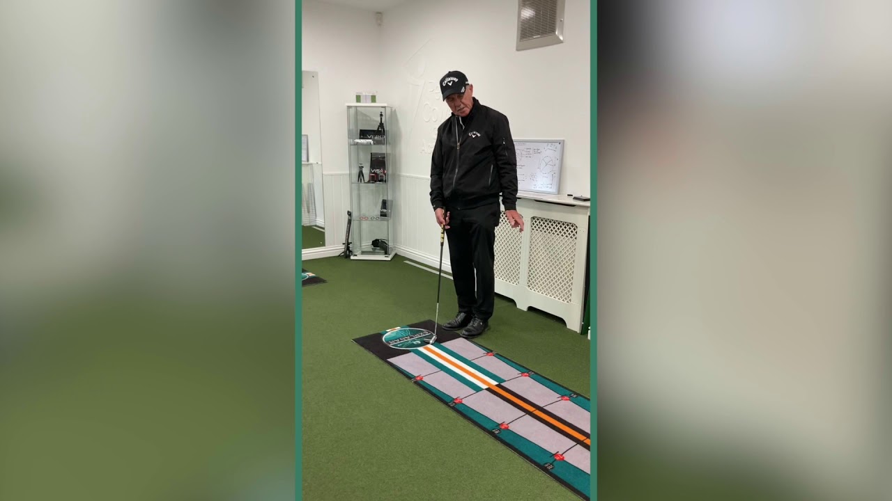 Пит Коуэн на коврике для паттинга Explanar