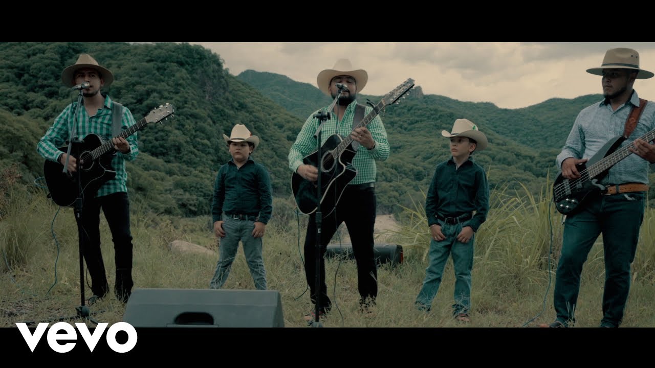 Nano Machado Y Los Keridos - El Pariente (En Vivo)