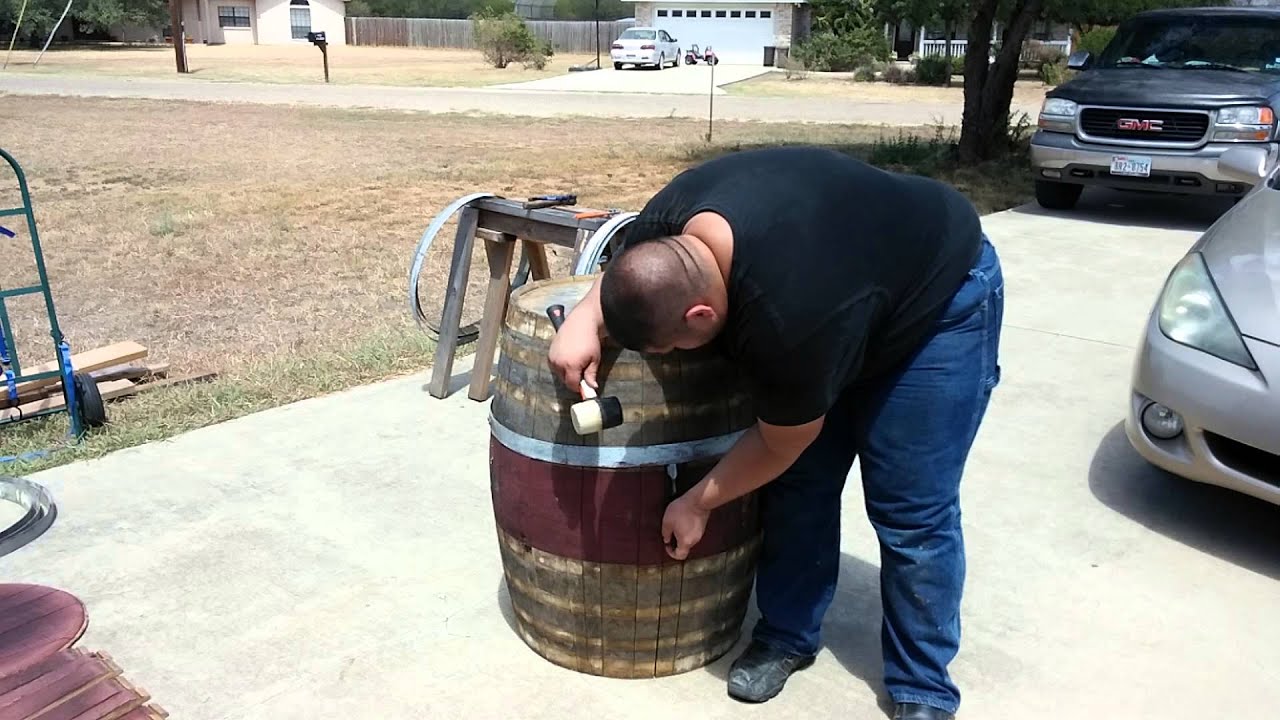 Removing the hoops from a barrel