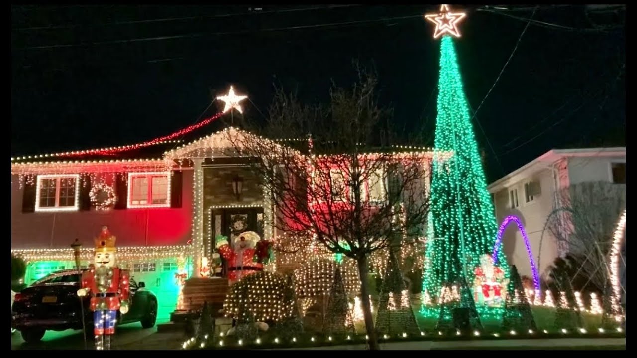 Holiday lights synced to the Nutcracker - Oceanside NY