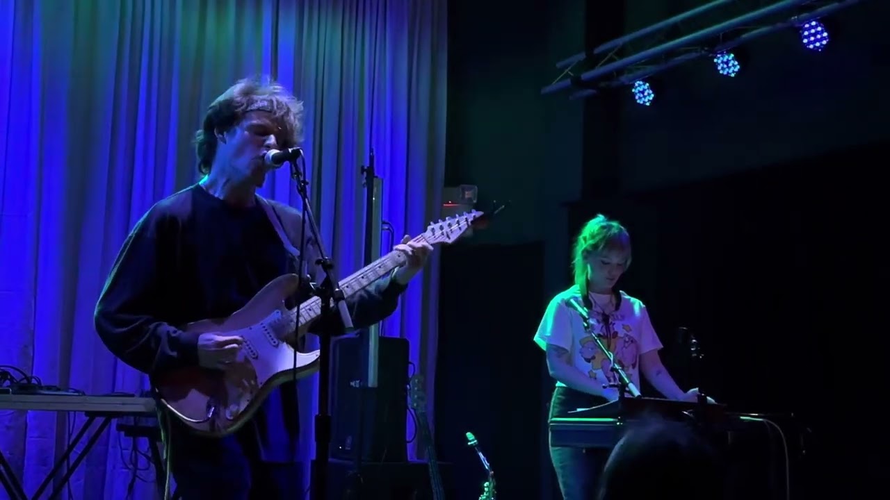 Bats In The Woods - Johnny Dynamite & The Bloodsuckers - Live