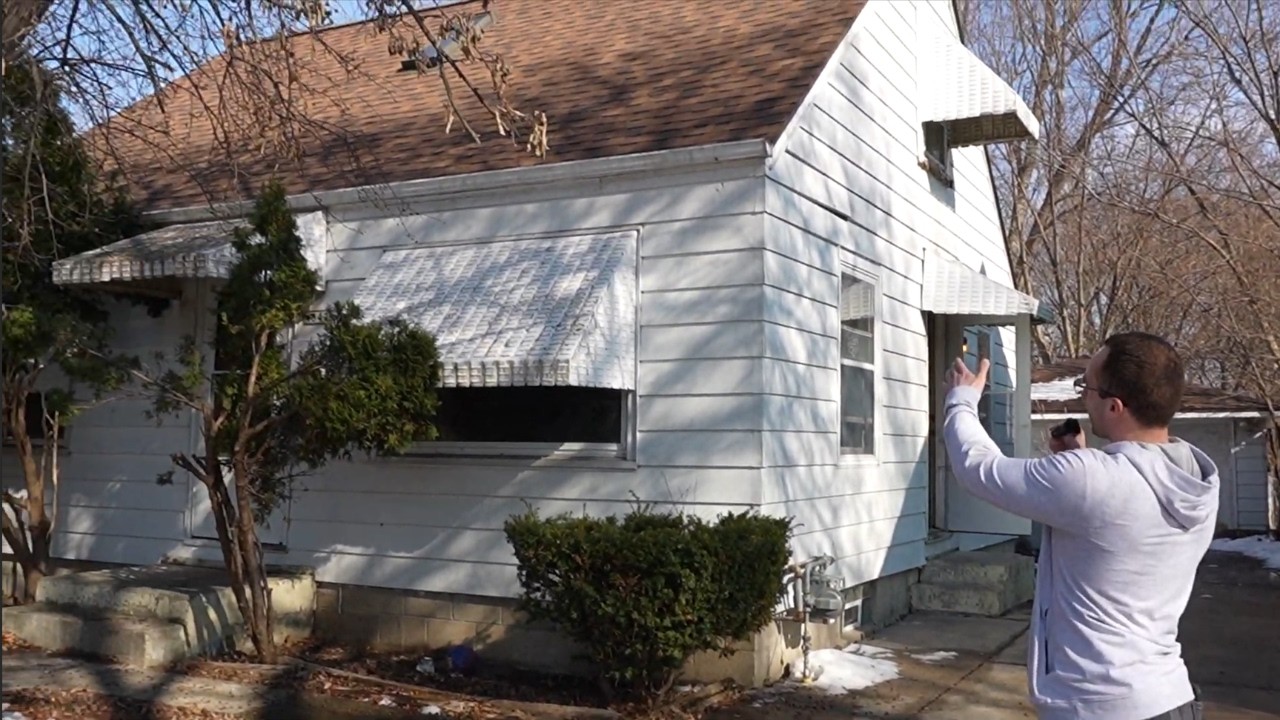 Airline Pilot Buys $105K Rental | Milwaukee Property Tour