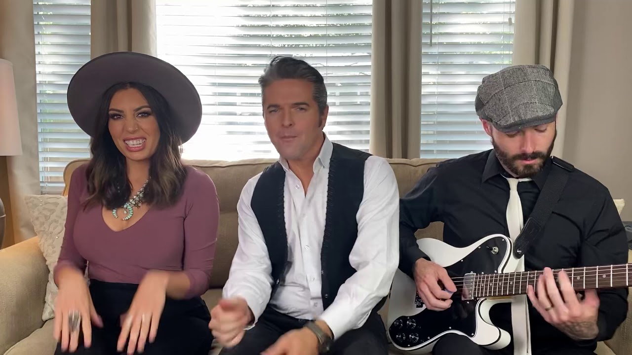 Dean Z, Stephi Z and Danny Z Clothes Swap whole singing an Elvis song! Hilarious!