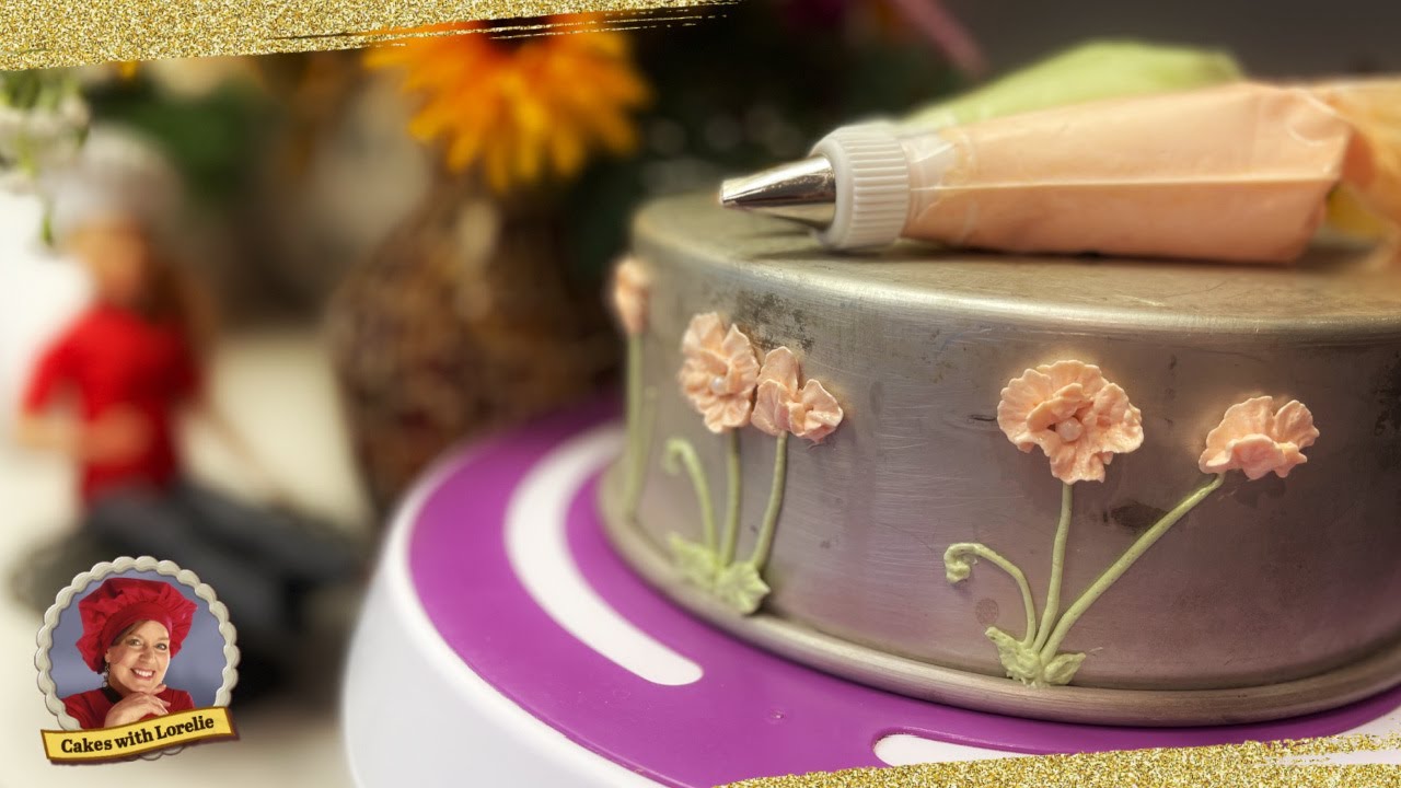 🍰 Piping Buttercream Flowers 🌺 Cakes with Lorelie