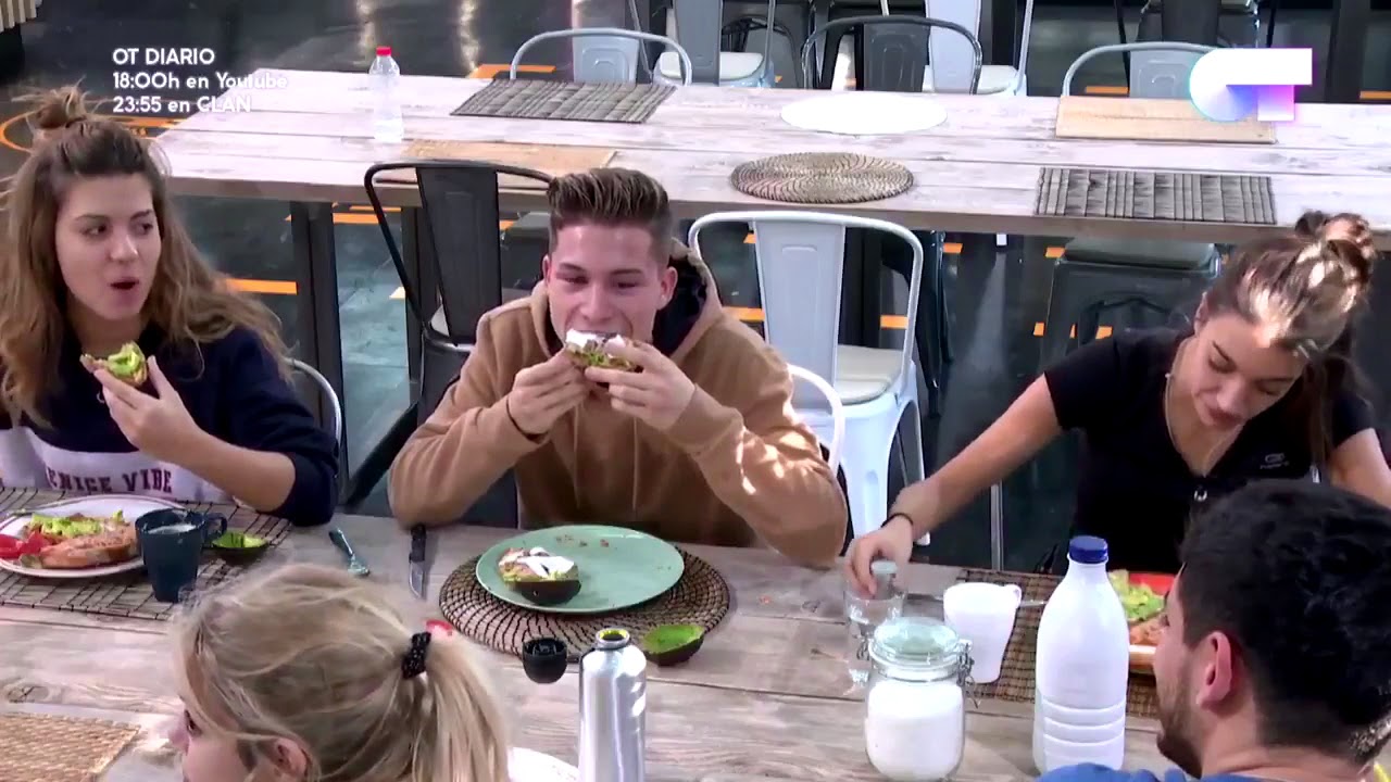Miriam, Ana, Roi y Nerea DEFIENDEN a Alfred y Amaia: “Ese comentario sobraba” | OT 2017