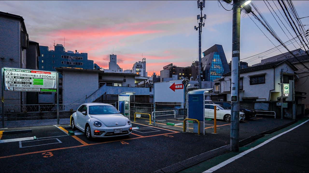 TOKYO | Walking Around Harajuku 原宿 in Sunset