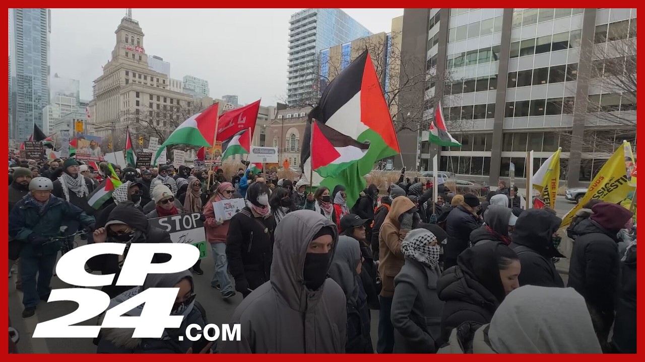 Судья отклонил ходатайство Форда о вынесении судебного запрета, разрешив проведение митинга в под...