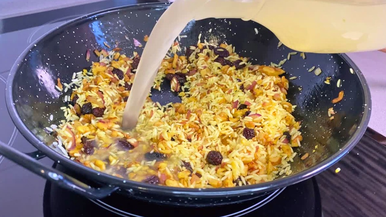 Рис с карри на сковороде! ПРОСТОЙ и БЫСТРЫЙ рецепт, а главное ВКУСНЫЙ