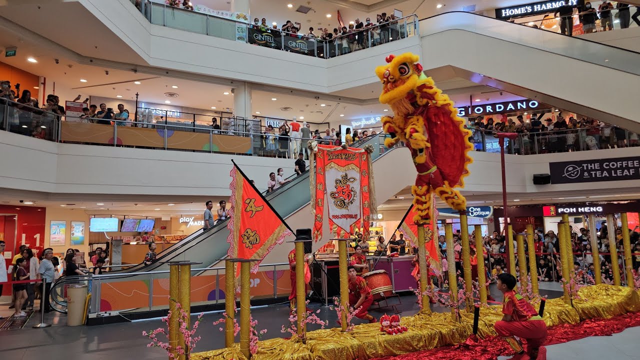 2024 lion dance on high pole at Hougang Mall - Fall and rise again