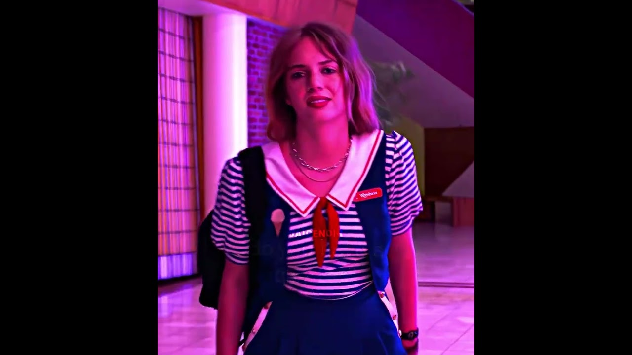 Robin Trolls Steve 😭 | Stranger Things S3E2 #Shorts