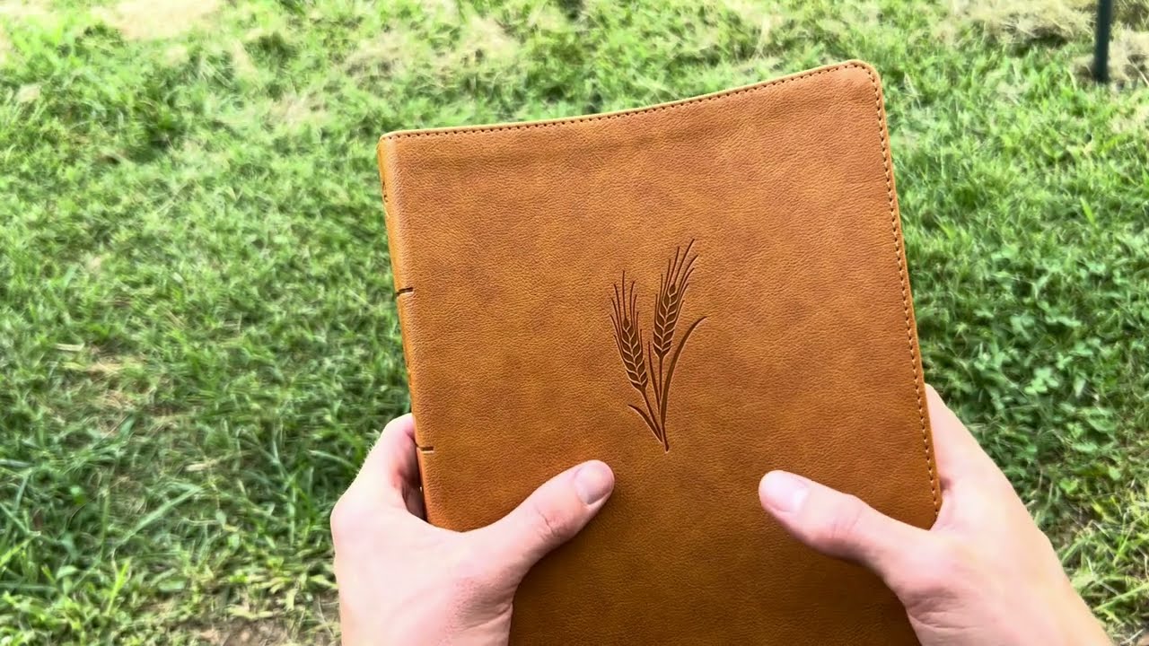 CSB Notetaking Bible (Large Print, Camel Cover) with Harvest-Inspired Design