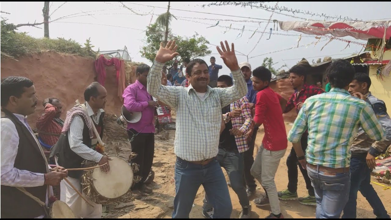 सुंदर पहाड़ी डांस | Uttarakhand culture | Dhol damau | Pahadi DJ | Pahadi dance | 2020