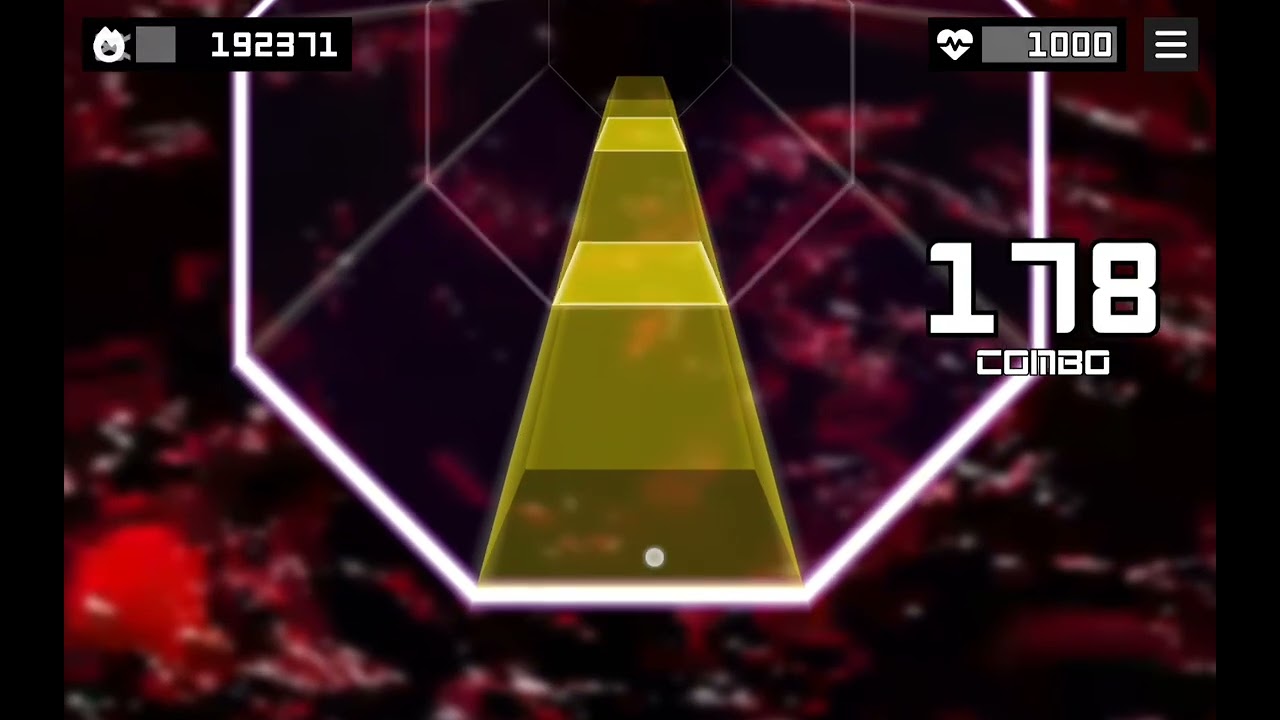 Trying to do a full combo in love me, love me, love me, love me in Sonolus!
