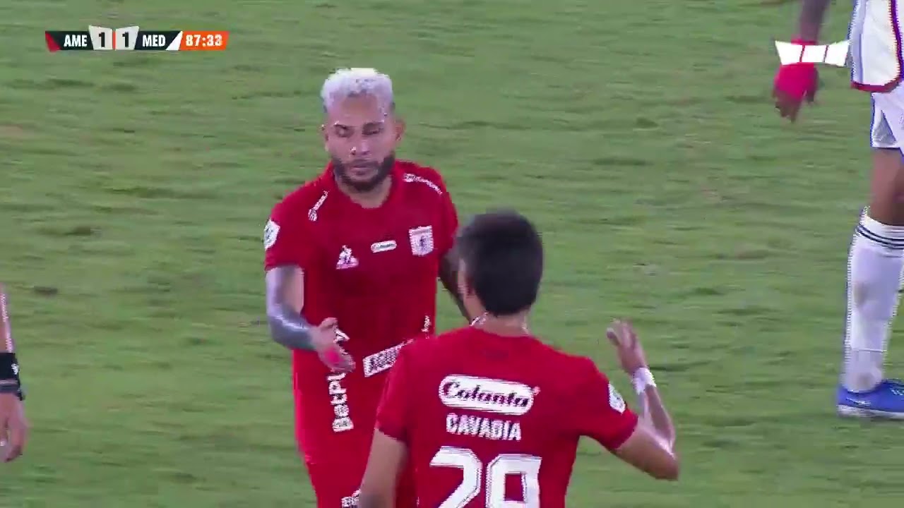 &iexcl;Duv&aacute;n Vergara se va de la cancha en medio de los aplausos en el Pascual Guerrero!
