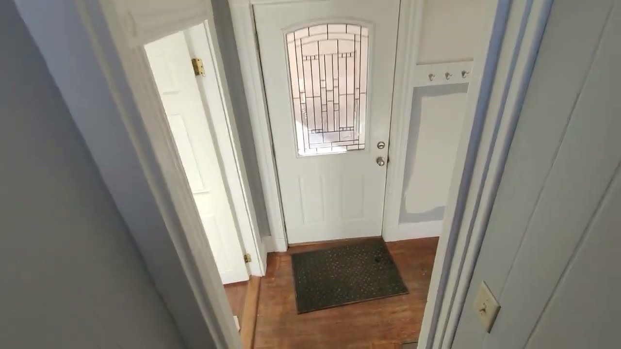 Little City 2 BR townhouse - 97 1/2 Grant St