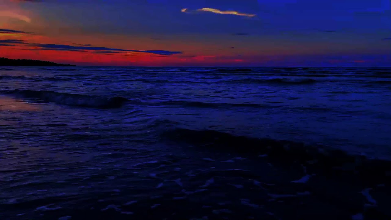 Gentle Ocean Waves to Slow Down Racing Thoughts