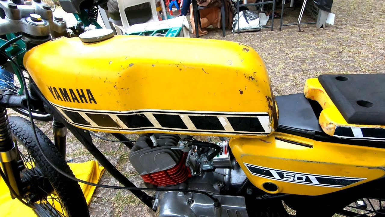 CAÇADORES DE RELÍQUIAS BR! MOTOS E MOBILETE ANTIGA SENDO VENDIDAS NA FEIRA!