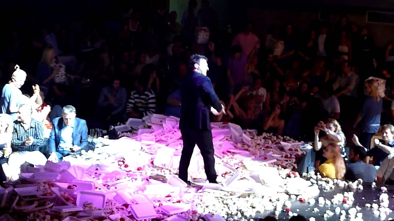 Γιάννης Πλούταρχος - Ζεϊμπέκικα Live.MTS