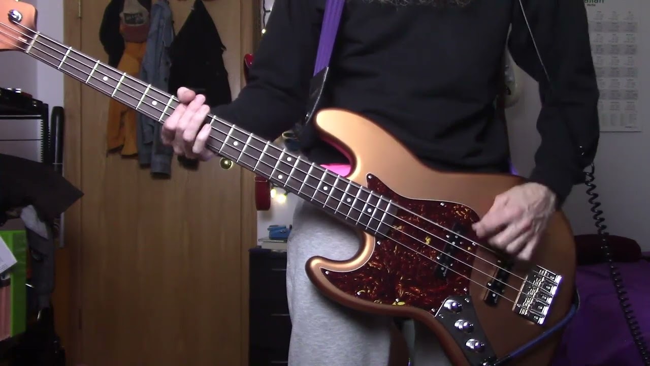 ISOLATED BASS TRACK for Queens of the Stone Age - First It Giveth (bass cover)