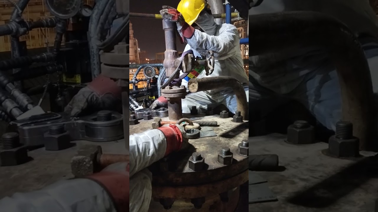 Torquing the bolt's procedure of Column Manhole 