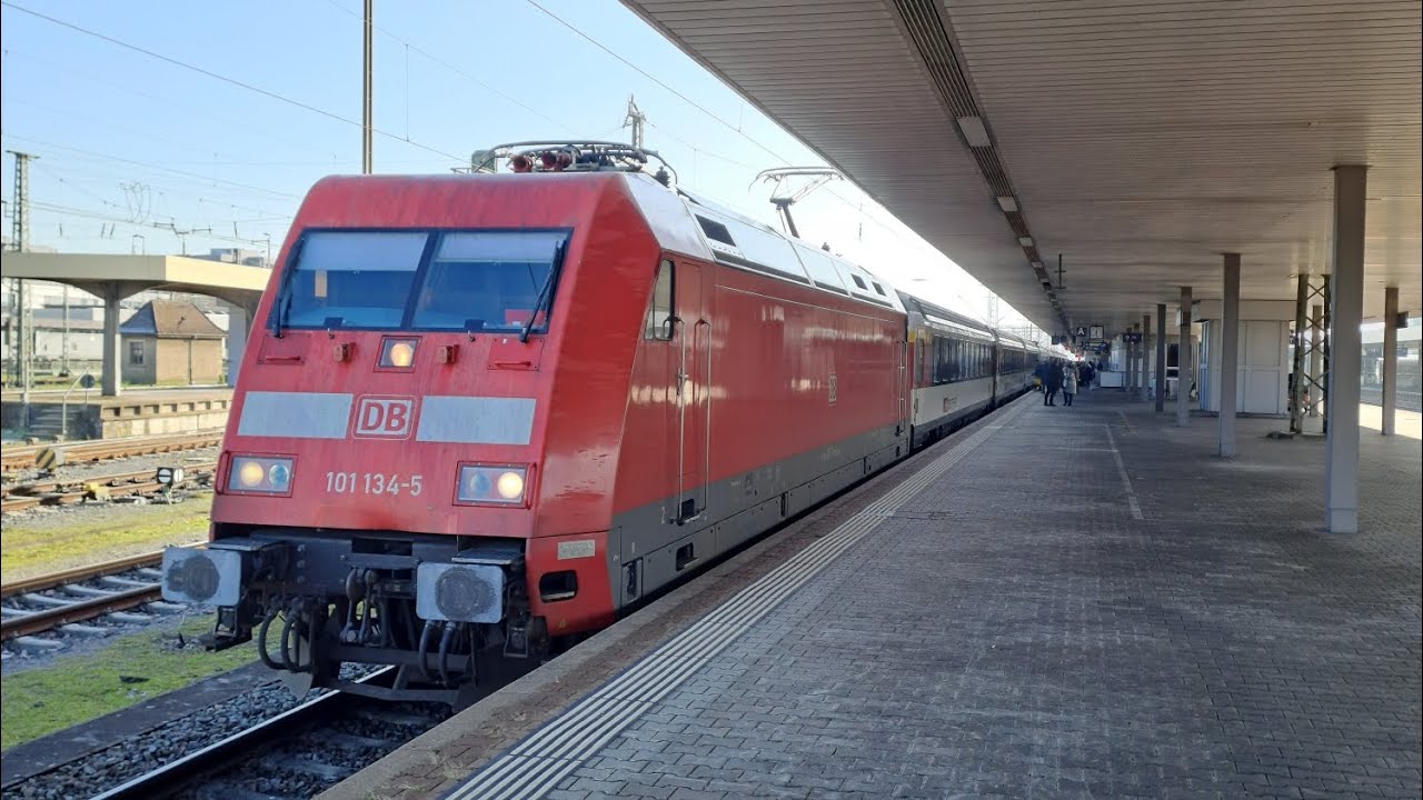 Züge am Basel Badischer Bahnhof Basel Schweiz🇨🇭 Trains at Basel Bad Bf Basel Switzerland🇨🇭